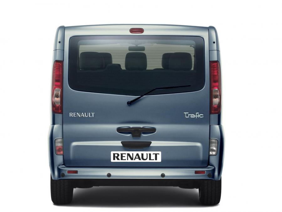  Renault Trafic Generation 2006 года  (фото 2 из 26)